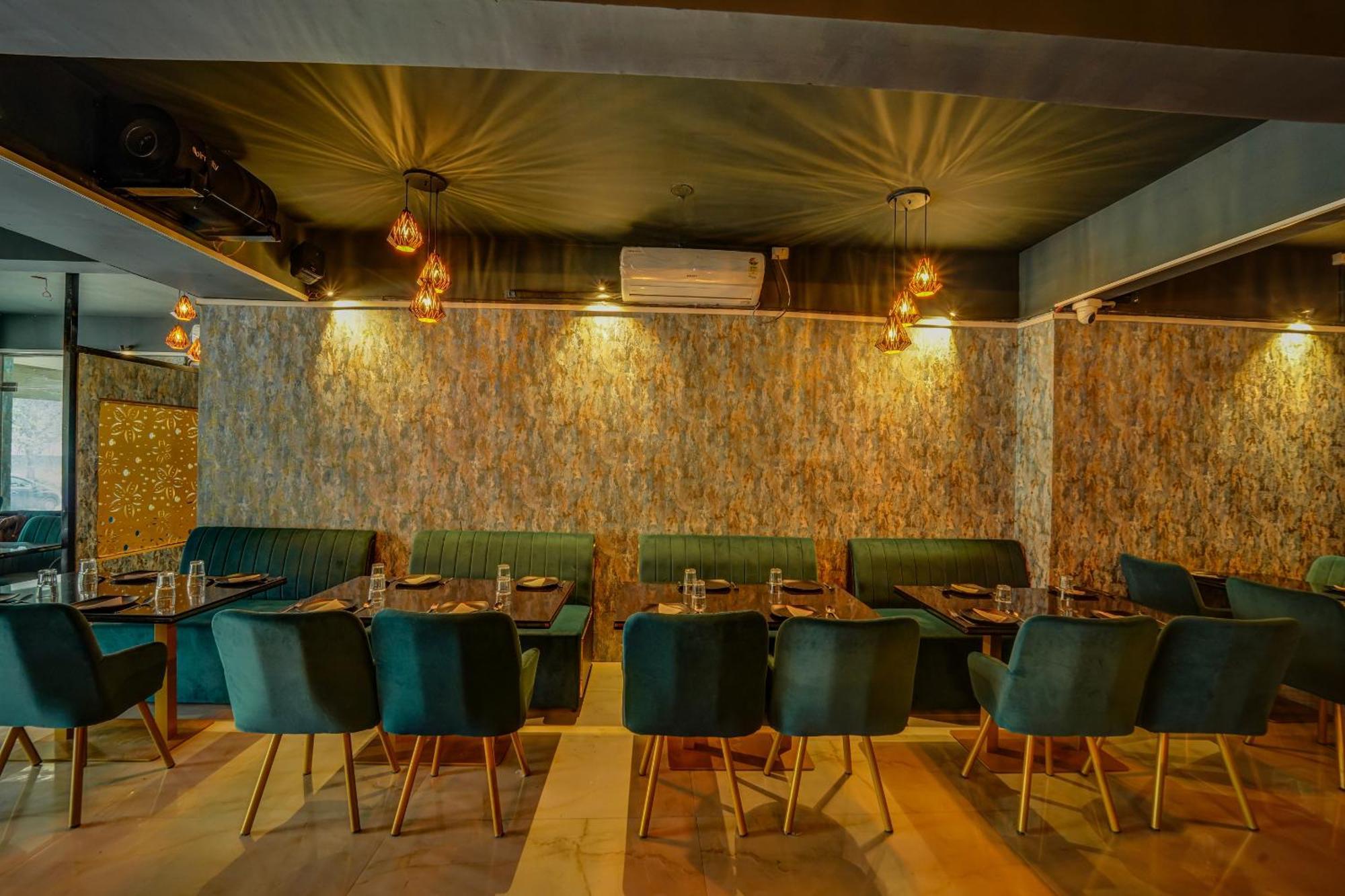The Emerald Inn Bangalore Eksteriør billede